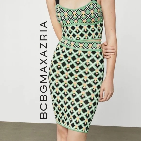 BCBG Diamond Knit Pencil Skirt - Picture 2 of 6